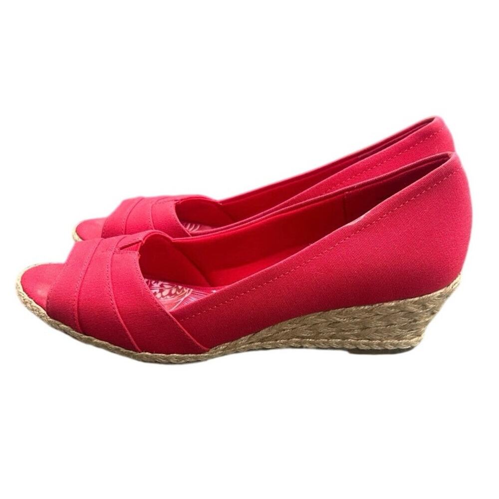 Coach and Four Red Canvas Peep Toe Espadrille Wedge Shoes Size 8 Comfort